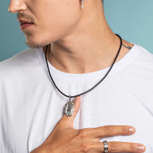 Pingente de aço Face de Cristo 35x22mm