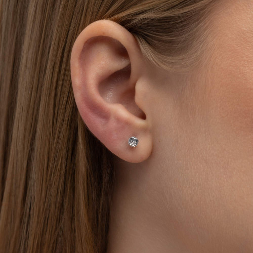 Brinco de Aço Ponto de Luz Zircônia 4mm