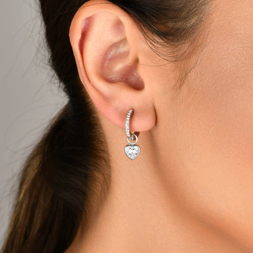 Brinco de Aço Argola Esplendida Zircônia Coração 7mm