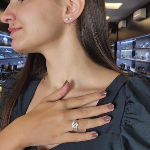 Brinco de Prata Ponto de Luz Quadrado Zircônia 6mm