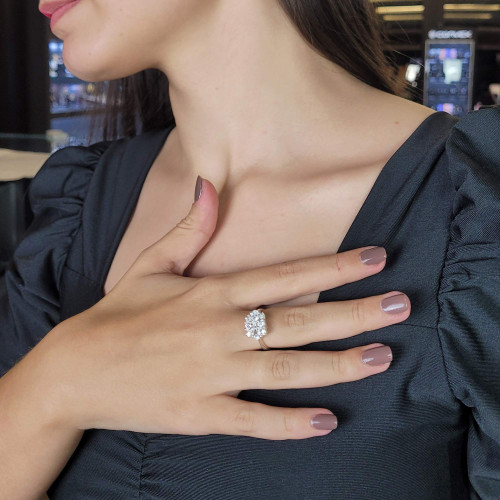 Anel de Prata Encanto Zircônias Brancas 15x10