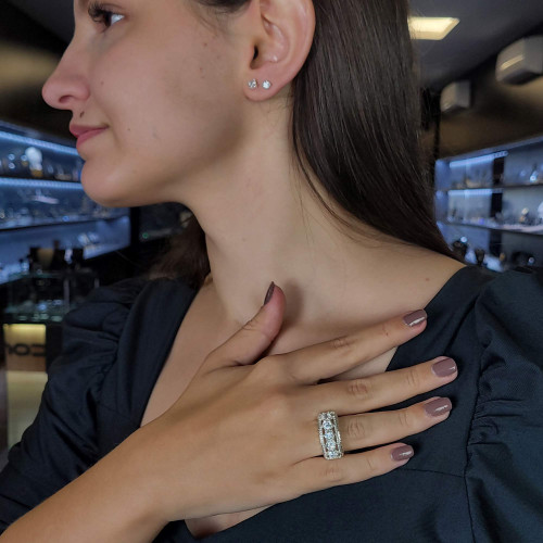 Brinco de Prata Ponto de Luz Quadrado Zircônia 5mm