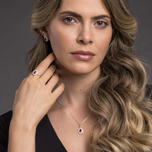 Conjunto de Prata Coleção Queens Cristal Rubi 5x7 e Zircônias Brancas