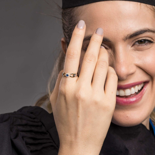 Anel de Formatura de Prata Revestida com Ouro 18K