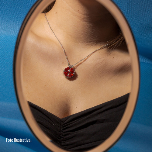 Colar de Aço Double Trevo e 4 Corações com Zircônias Vermelhas