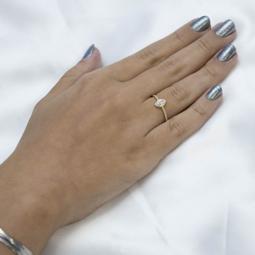 Anel Selene Liga OURUM com Zircônia Oval Ouro 250k