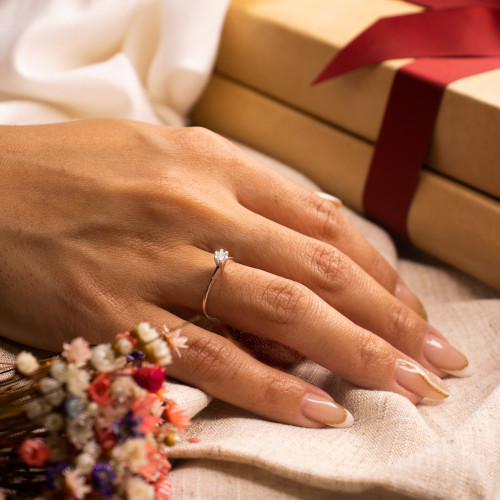 Anel Prata Solitário com Zircônia Branca 3mm